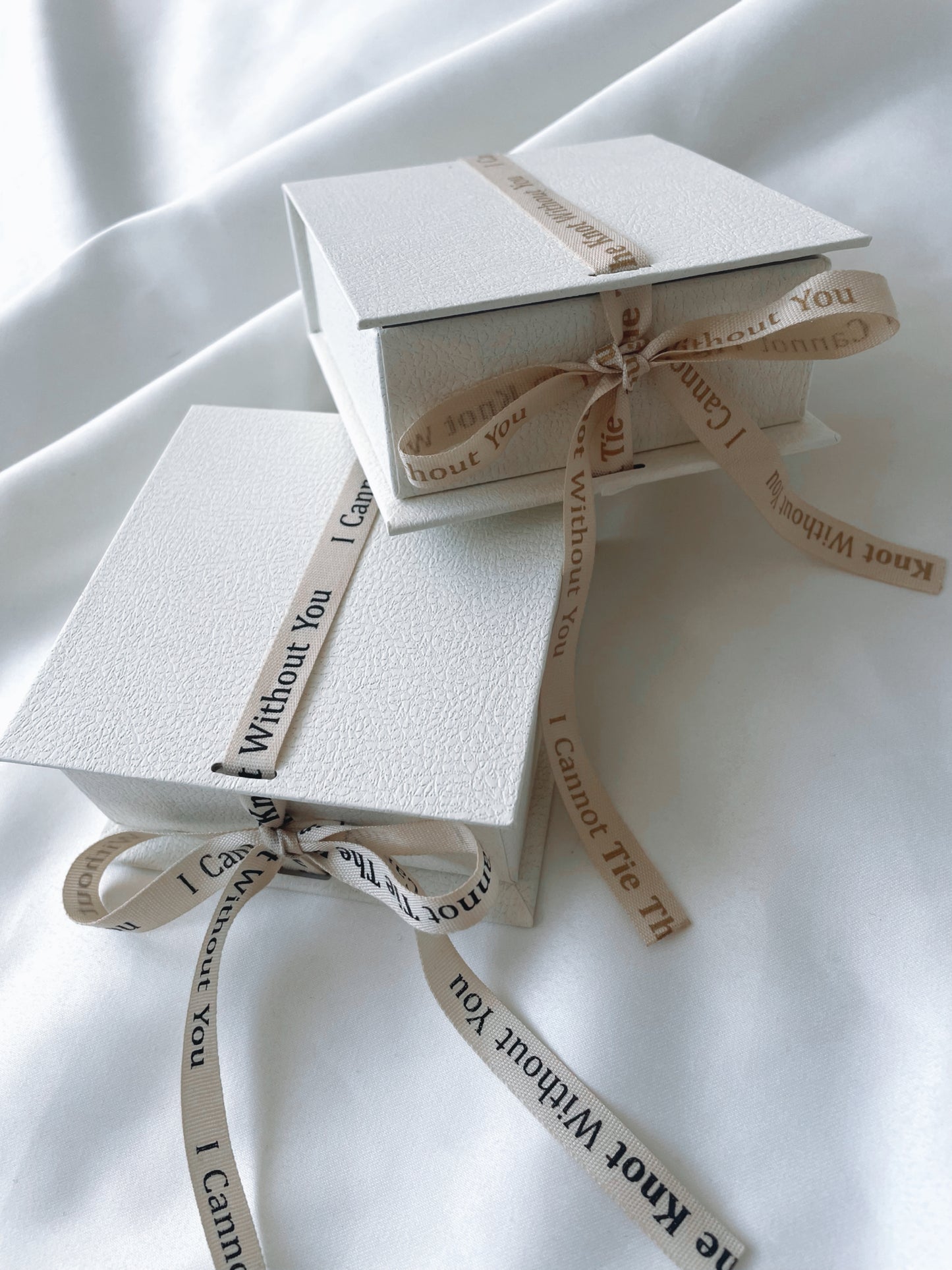 I Cannot Tie The Knot Without You Gift Box