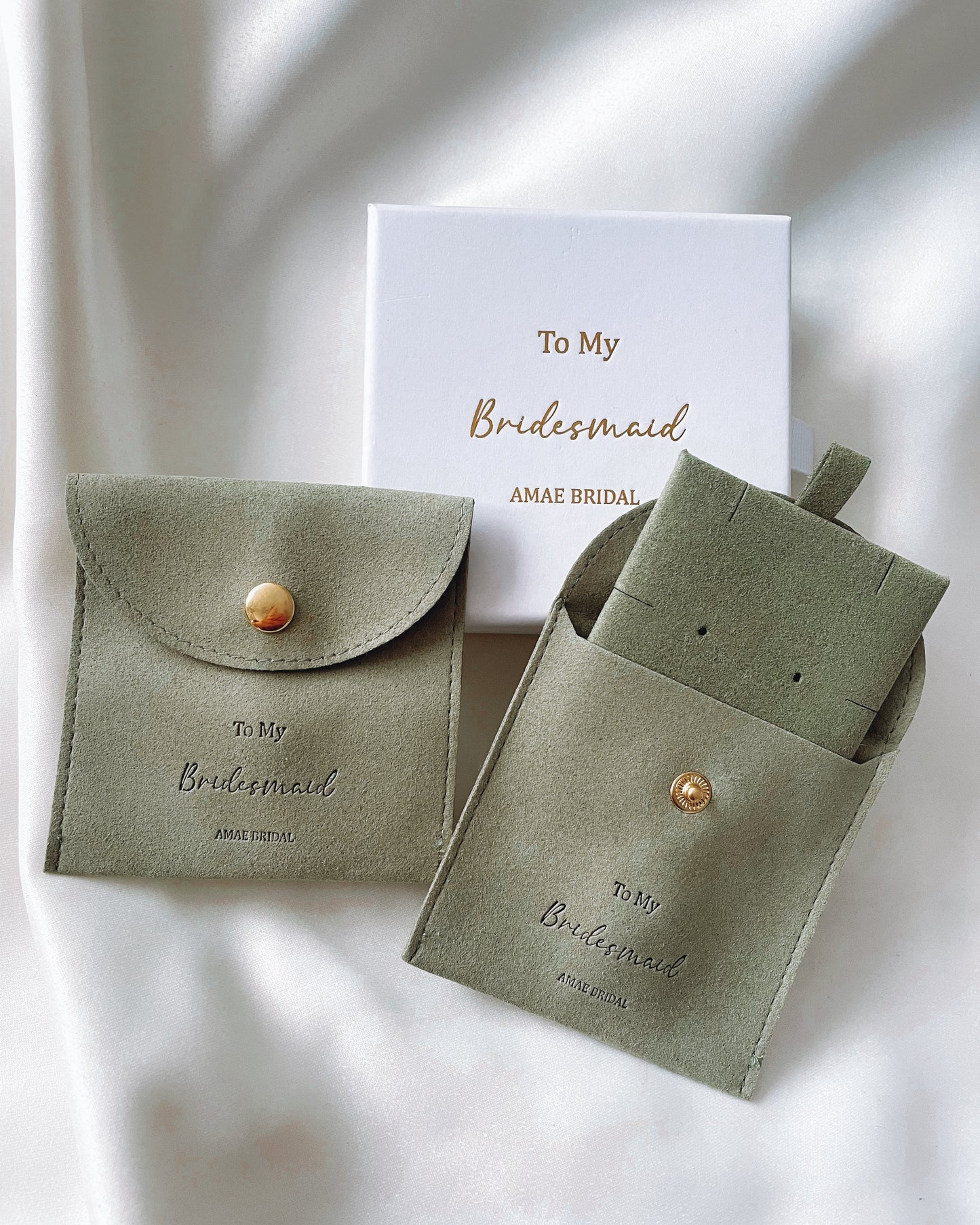 Green Personalised Bridal Party Jewellery Pouch and Back