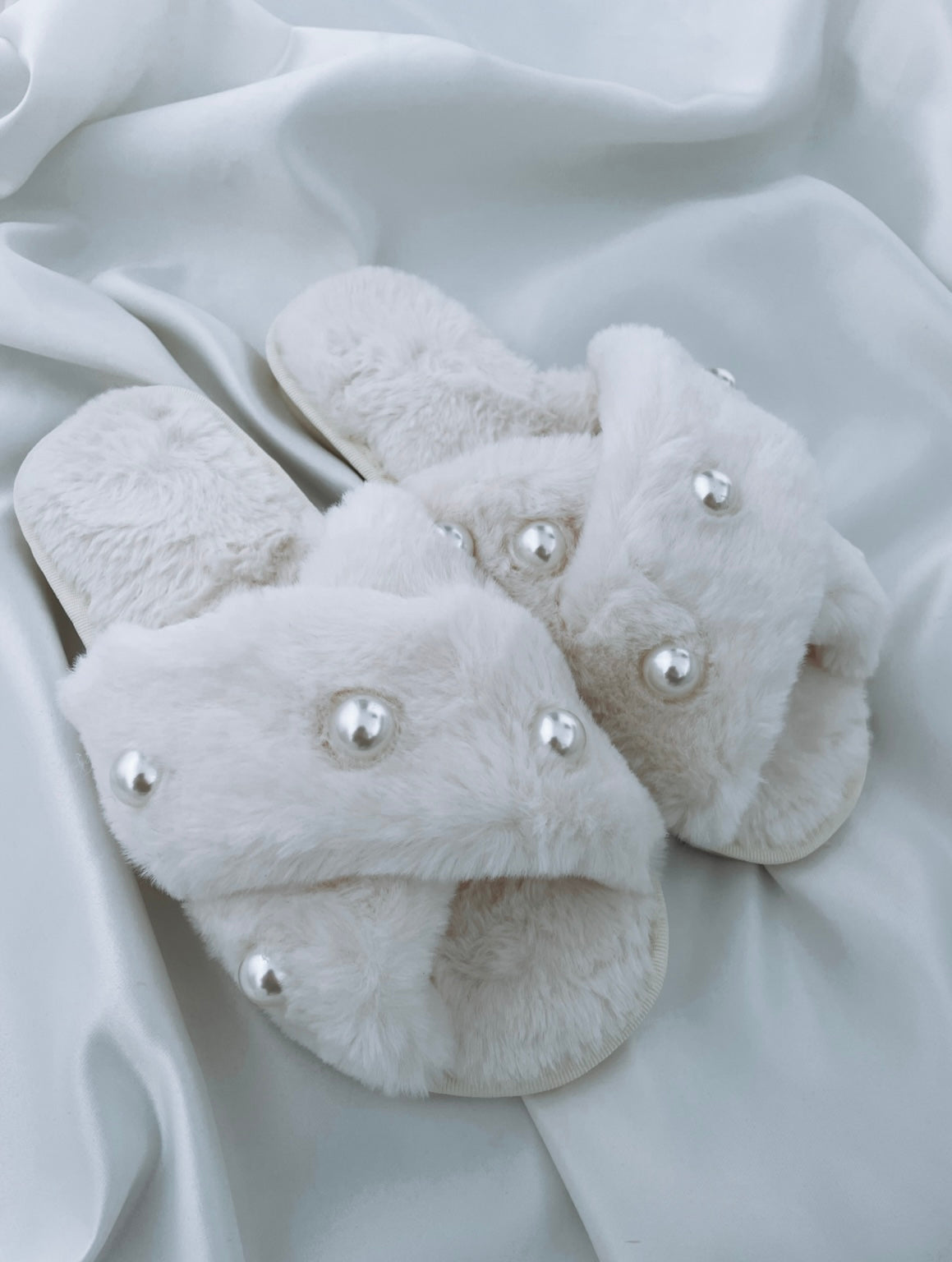 Pearl Bridal Slippers