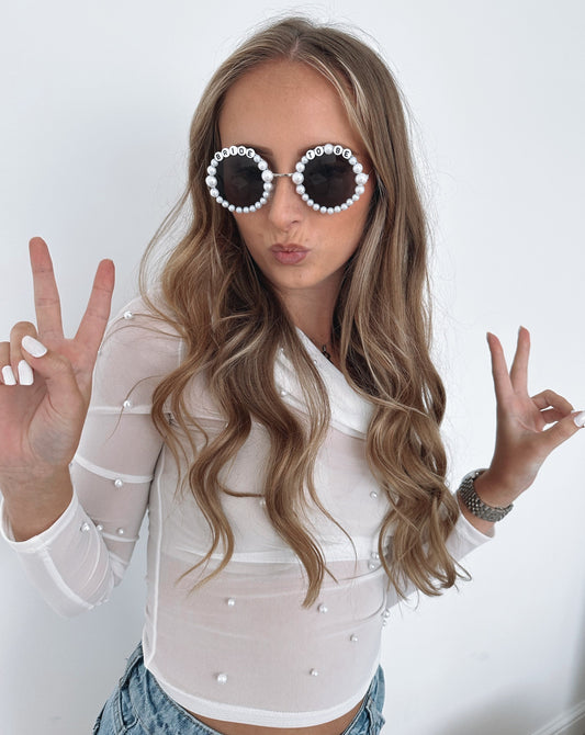 Bride To Be Personalised Pearl Round Sunglasses