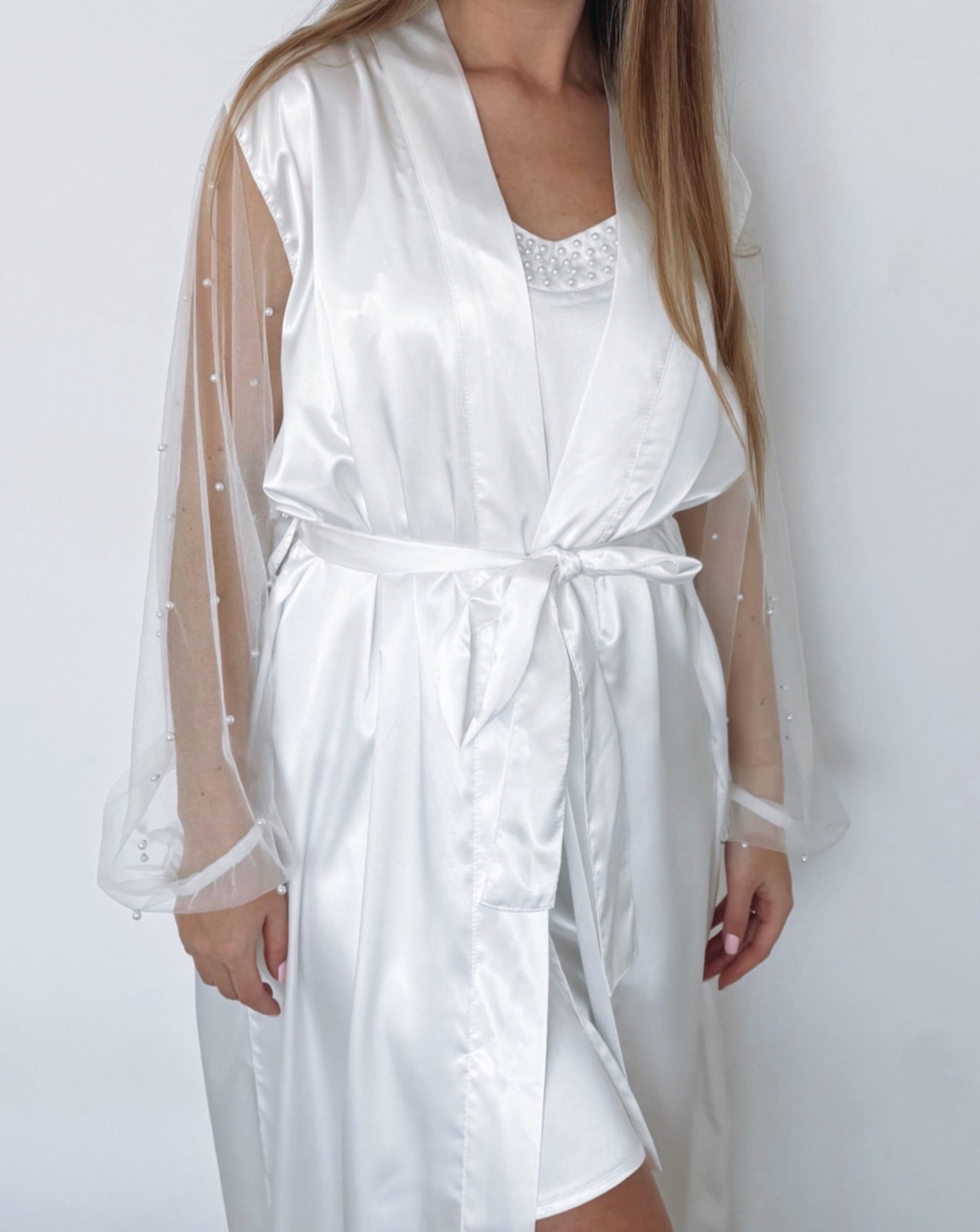 Pearl Sleeve Satin Bridal Robe – AMAE BRIDAL