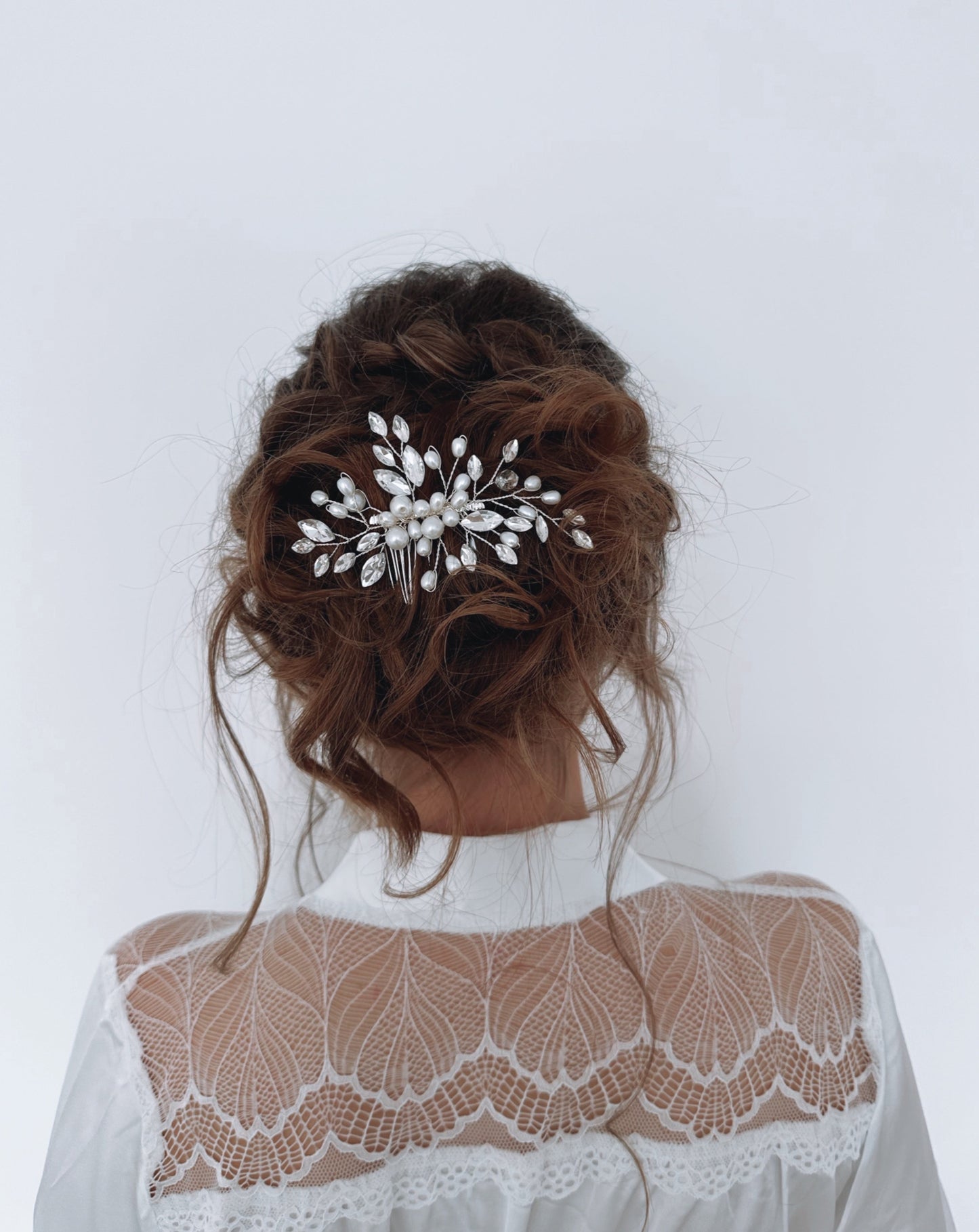 Amelie - Pearl And Diamond Wedding Hair Piece