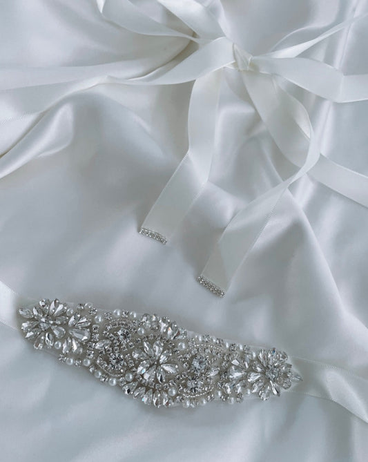 Diamond & Pearl Bridal Belt